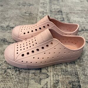 Native Shoes Kids Jefferson girls size 1